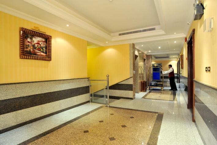 Jeddah Lake Hotel Экстерьер фото
